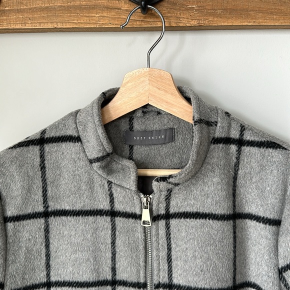 EUC Suzy Shier Women’s Jacket - 100% Polyester - size Medium - Picture 3 of 5